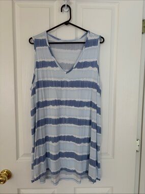 Lands' End Blue and White Striped V-Neck Tank Top